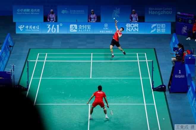 队的比赛中 队的比赛中